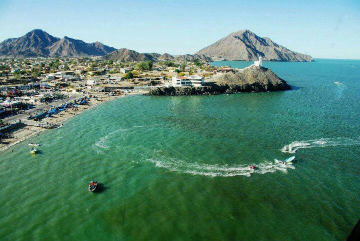Beachfront and oceanview real estate in Baja
