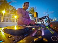 DJ in Cancun