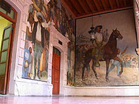 Durango's Governer's building is decorated with murals of the state's historic and revolutionary past.